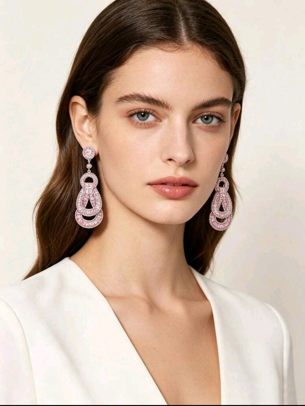 BRAND NEW ** Elegant Pink Crystal Drop Earrings